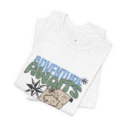 Adventure Awaits Graphic Tee - Casual Unisex Shirt for Travelers