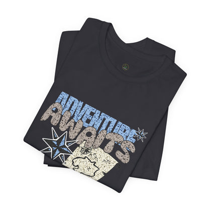 Adventure Awaits Graphic Tee - Casual Unisex Shirt for Travelers