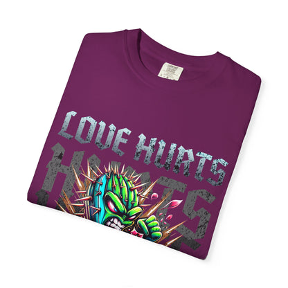 T-Shirt Love Hurts Unisex Garment-Dyed